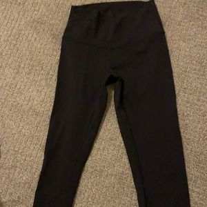 Lululemon align crops 21”